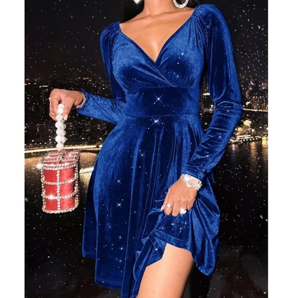 Burgundy velvet  surplice neckline long sleeve A line mini dress - Picture 2 of 15